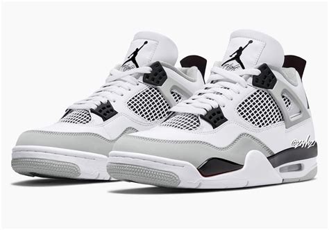 nike zwart wit jordan|nike air jordan 4 zwart.